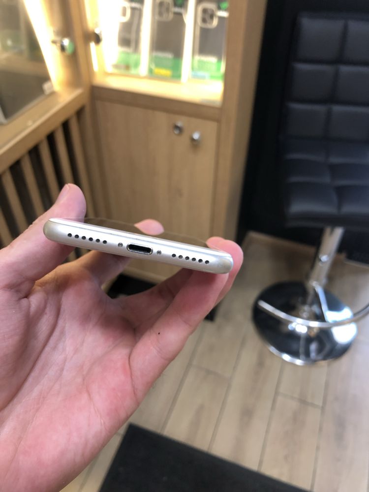 Продам iPhone 8 64 Neverlock айфон, смартфон, айфон, оригинал