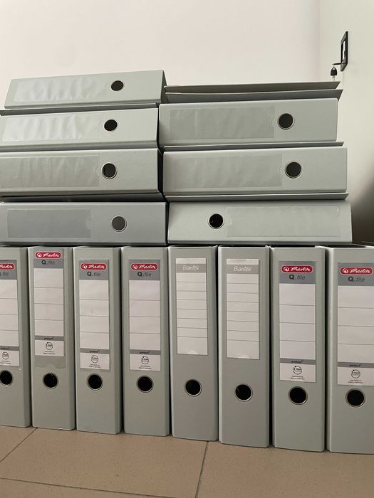 Sprzedam segregatory A4 – bardzo dobry stan