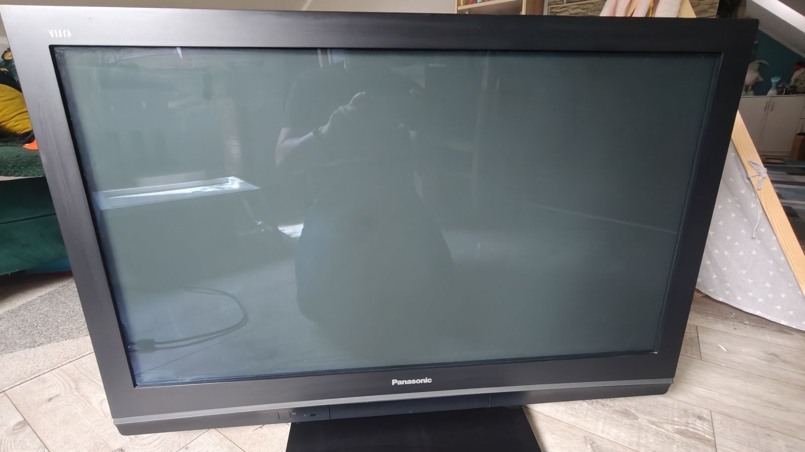 Sprzedam TV Panasonic 42 cale TH-42pv8pa stan b. dobry
