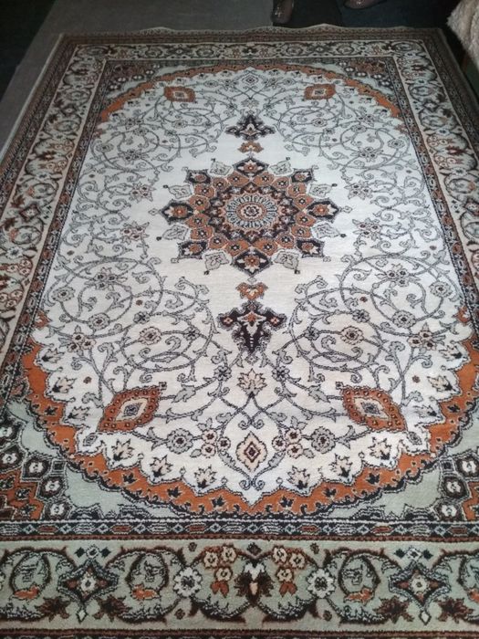 Килим у дитячу кімнату.