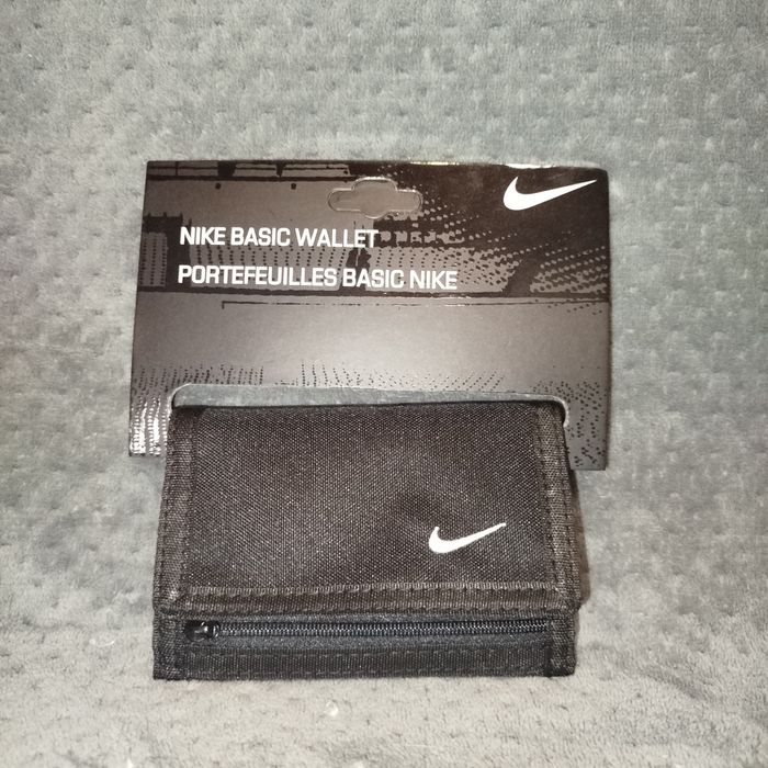Без предплати Гаманець Nike