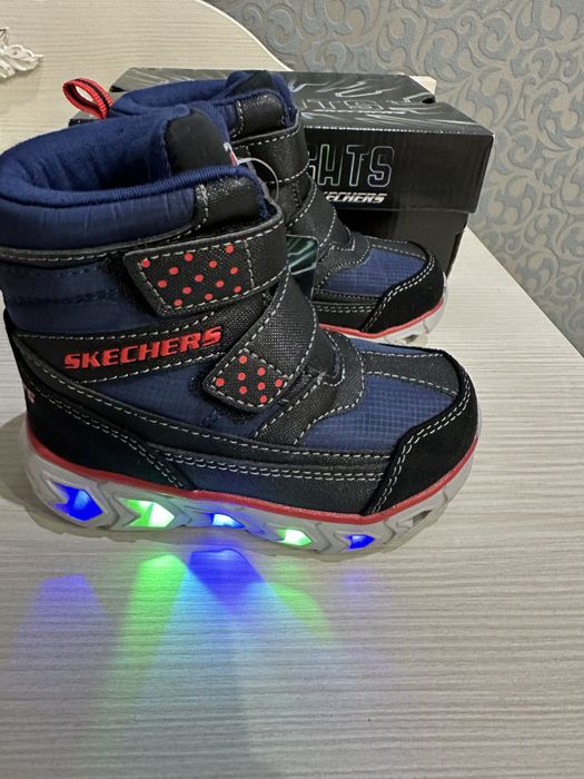 Чоботи з підсвіткою євро зима р 22 23 24 25 26