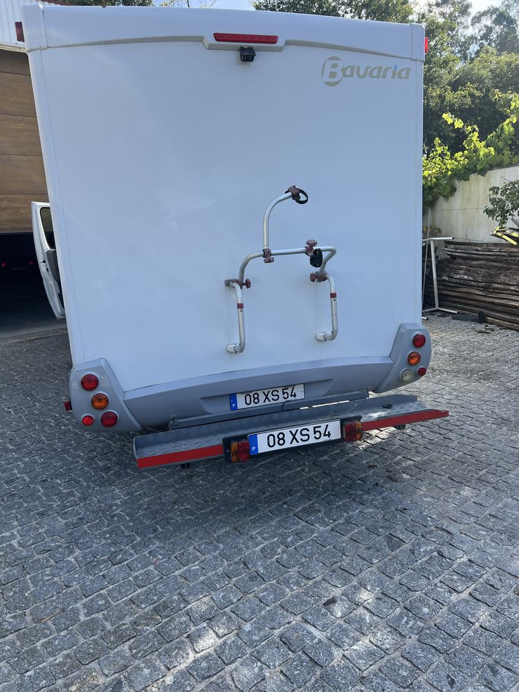 Autocaravana Fiat Ducato com Hidraulicos