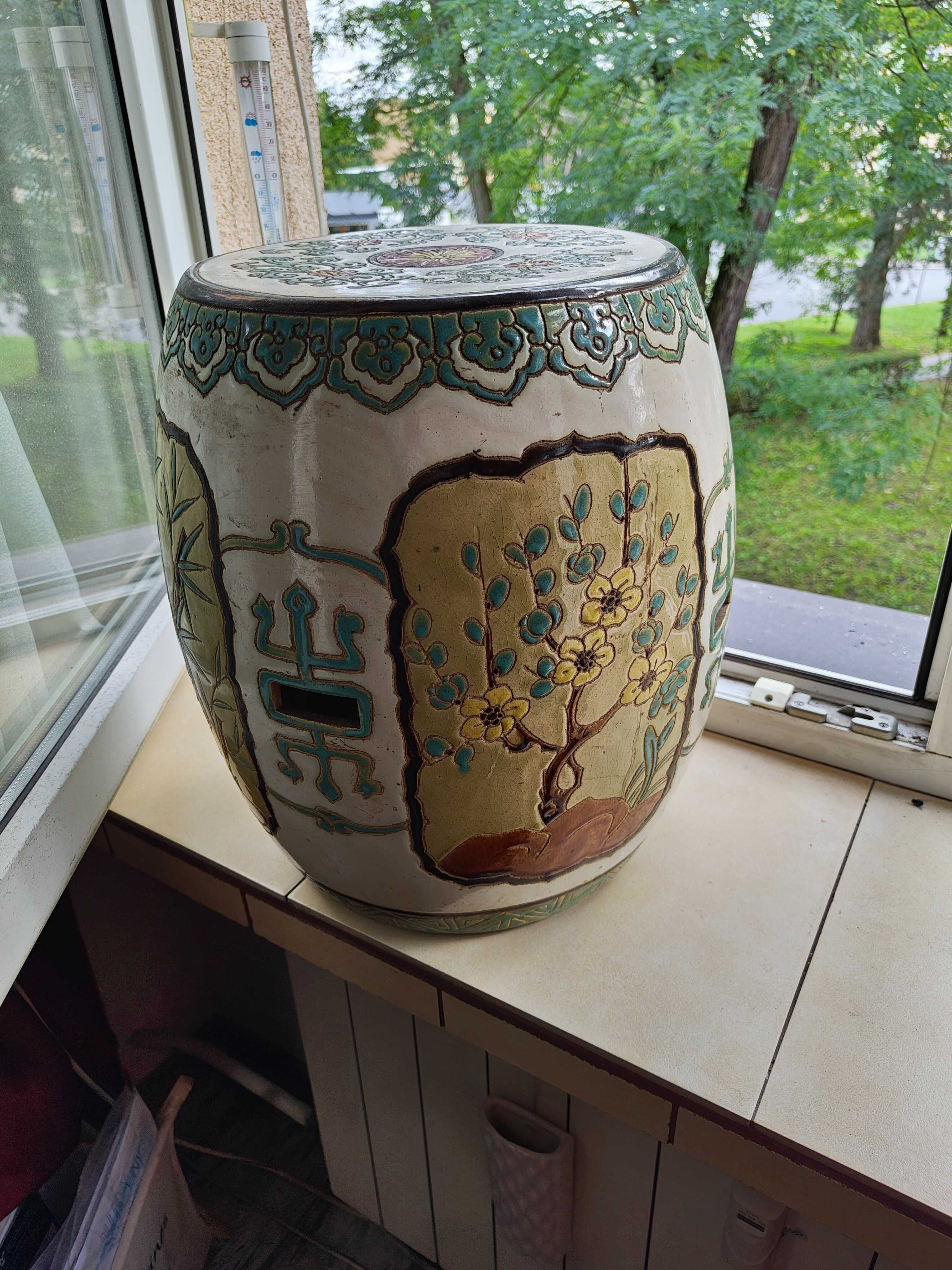 Puf ceramiczny ręcznie malowany