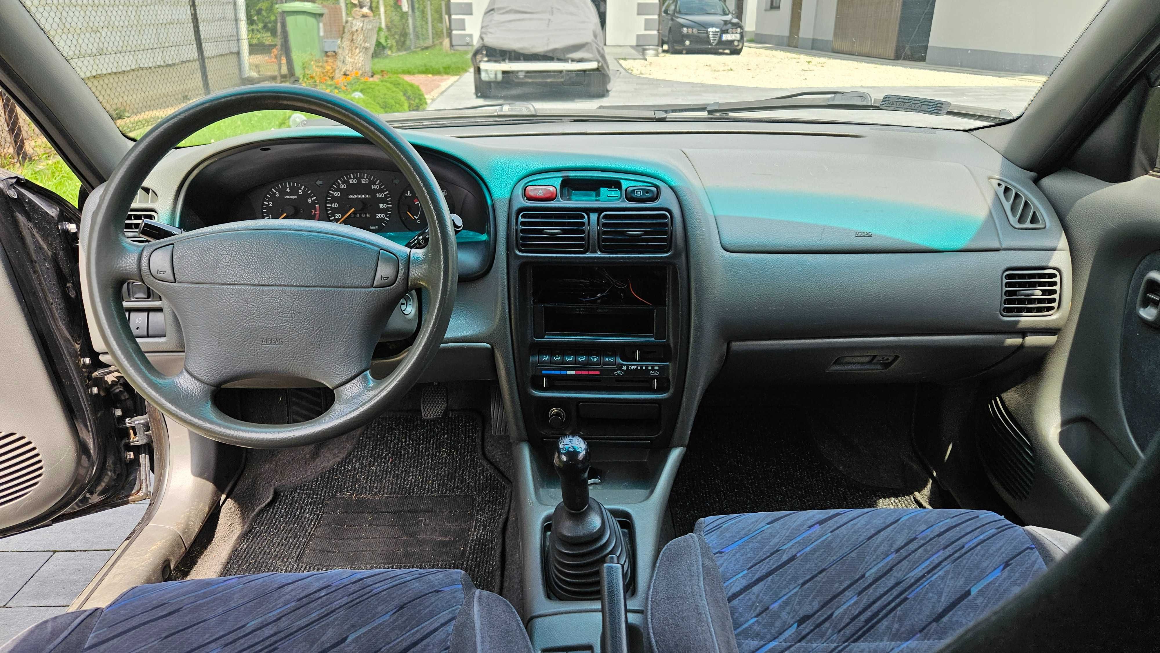 Suzuki Baleno,  rok 2001