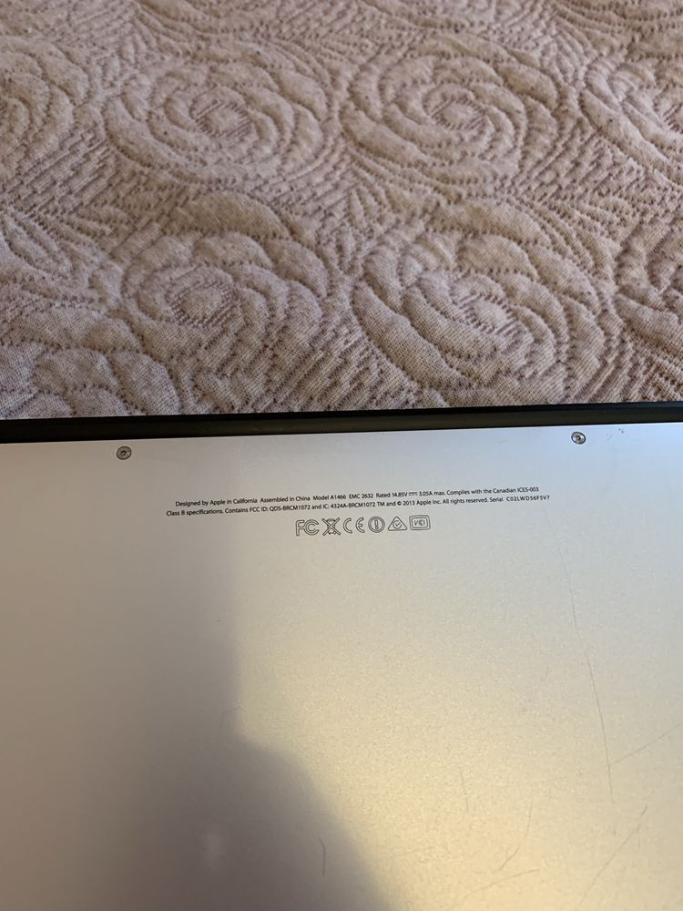 MacBook Air I5 8/128gb