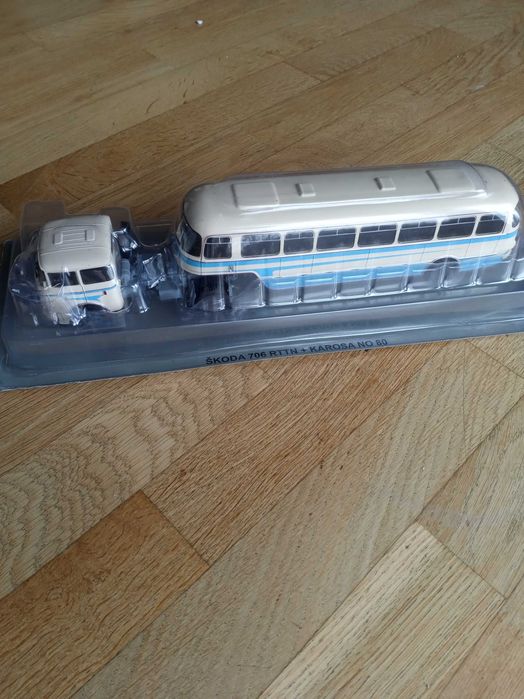 Skoda 706 RTTN + Karosa No 80 KCPrl-u dodatek Premium