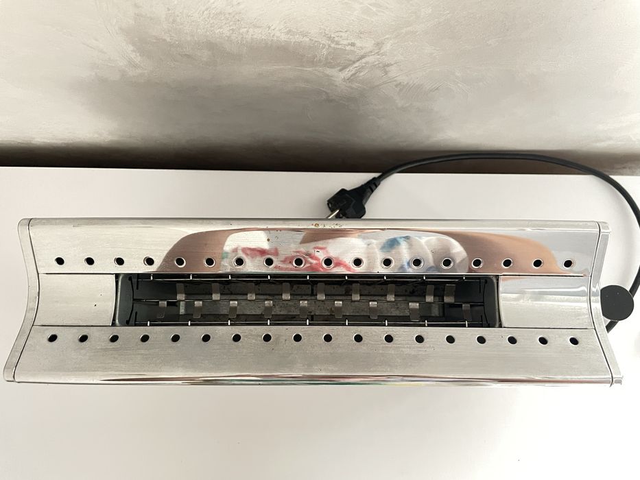 Тостер Russell Hobbs