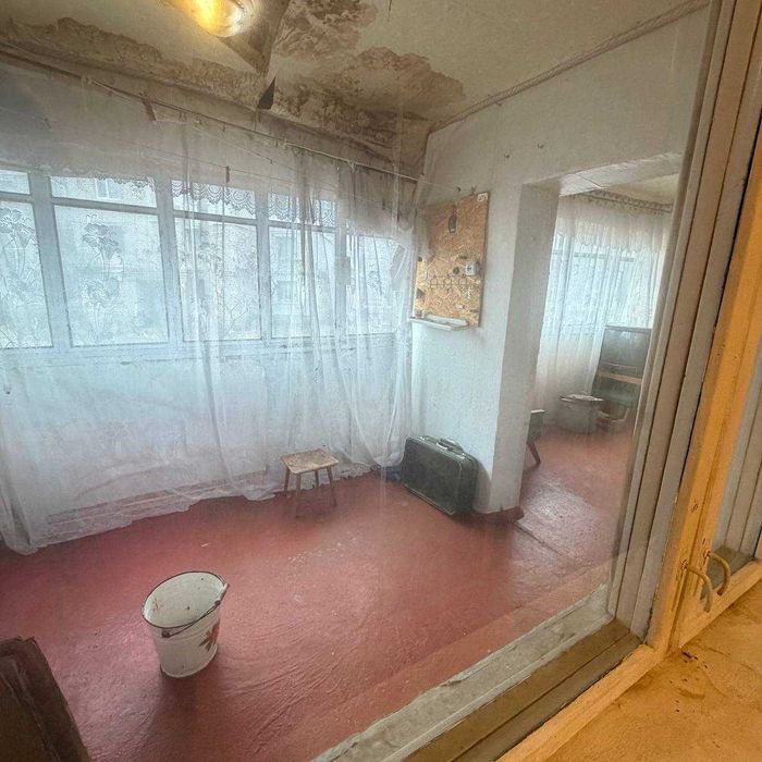 Продам велику! 3 лоджії! 2-к.квартиру на ж/м Лівобережний-3!