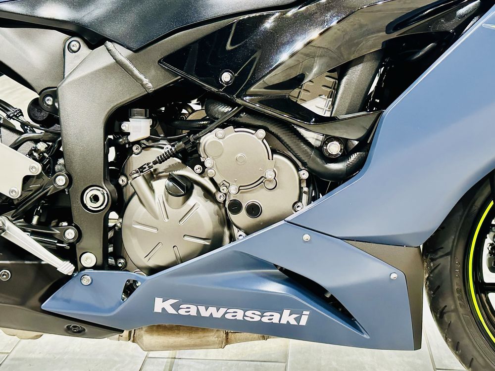Kawasaki Ninja ZX-6R 636 2023 - Мотосалон