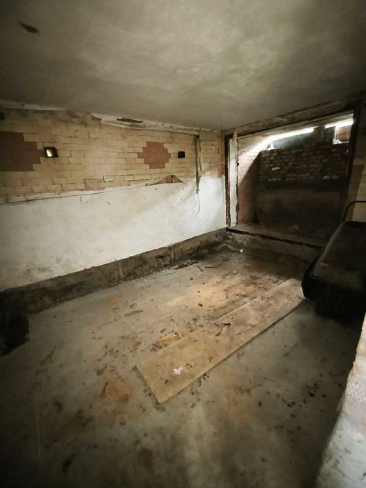 Продаж 4-кімнатного будинку. 2 поверхи та цоколь, СТ Електроніка.