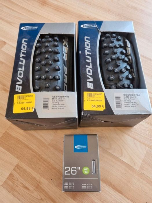 Зимние велосипедные покрышки Schwalbe Ice Spiker Pro Evolution 26х2.1