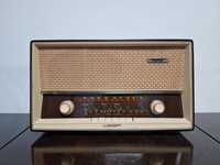 Rádio antigo reparado WEGA