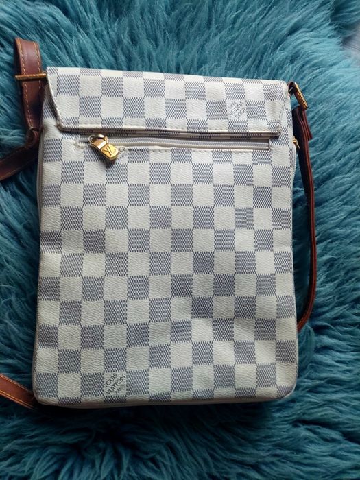 Saszetka torba nerka  nowa Louis Vuiton krata złote skuwki