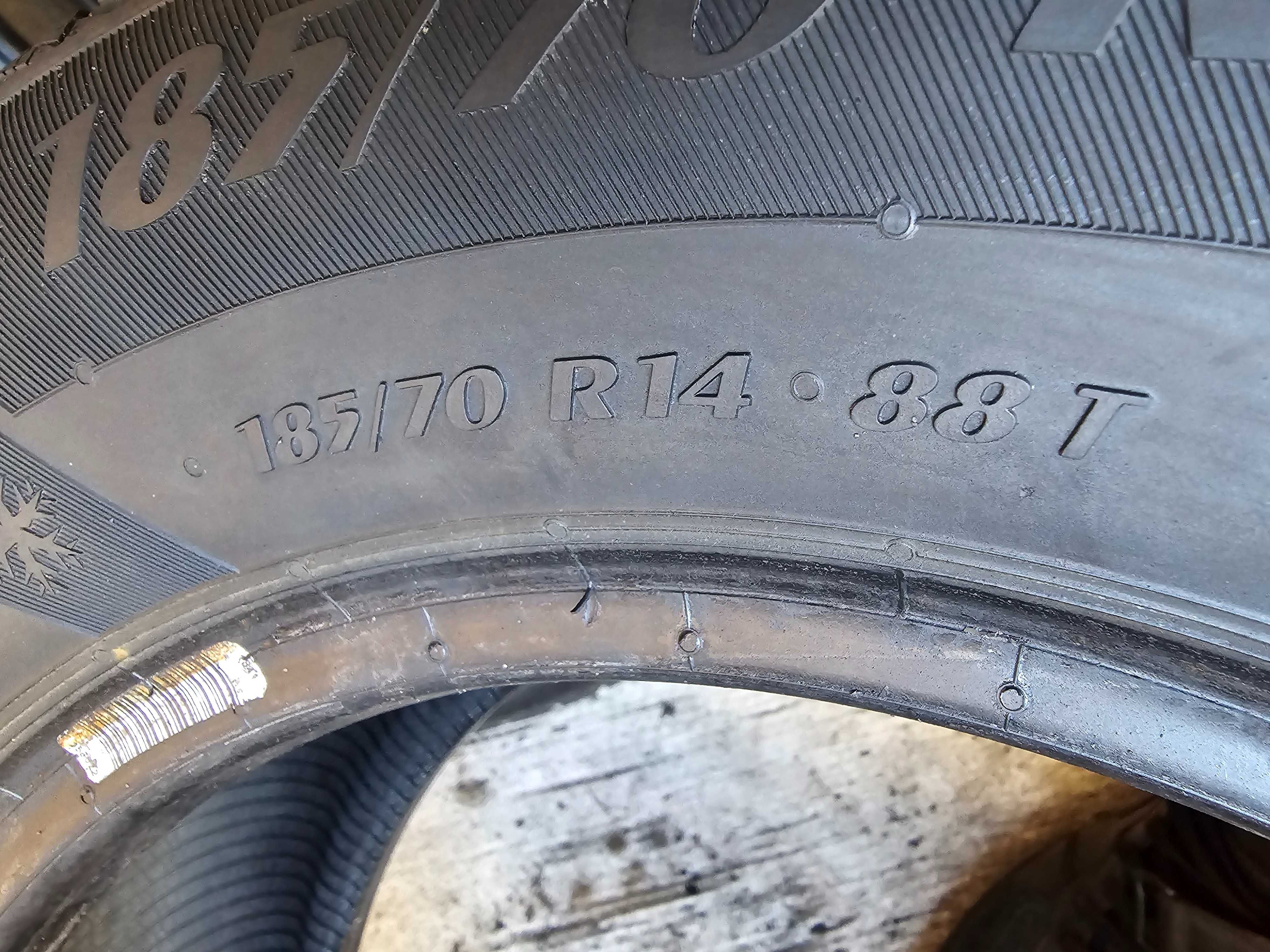 Sprzedam 2 opony 185/70 14" Matador zimowe 90%