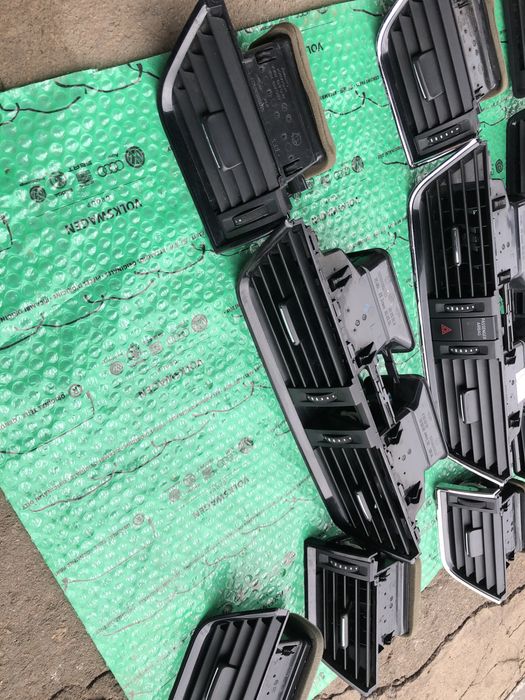 Дефлектор воздуха жалюзи octavia a7 rapid хром в торпеду audi a6