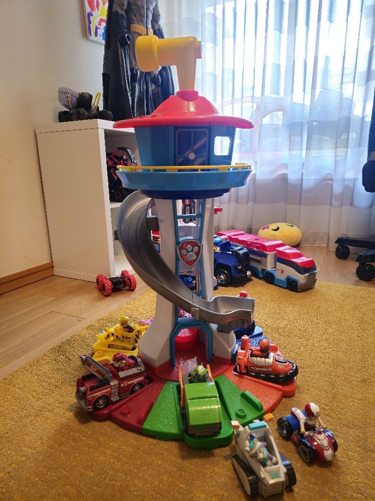 Torre de Controlo Gigante - Patrulha Pata