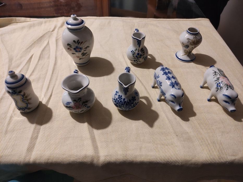 Vendo miniaturas em louça de viana