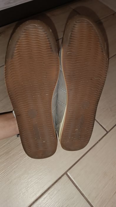 Жіночі кросівки замш шкіра 39 розмір