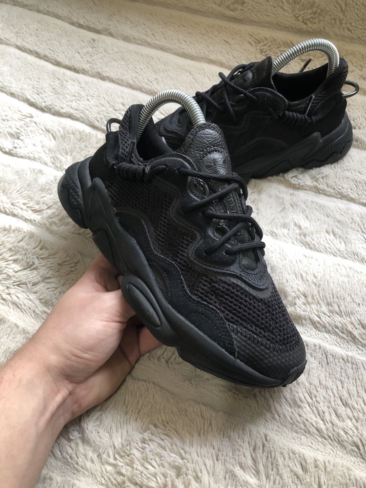 ADIDAS | 36р 23см OZWEEGO оригинальные женские кроссовки черные сетка