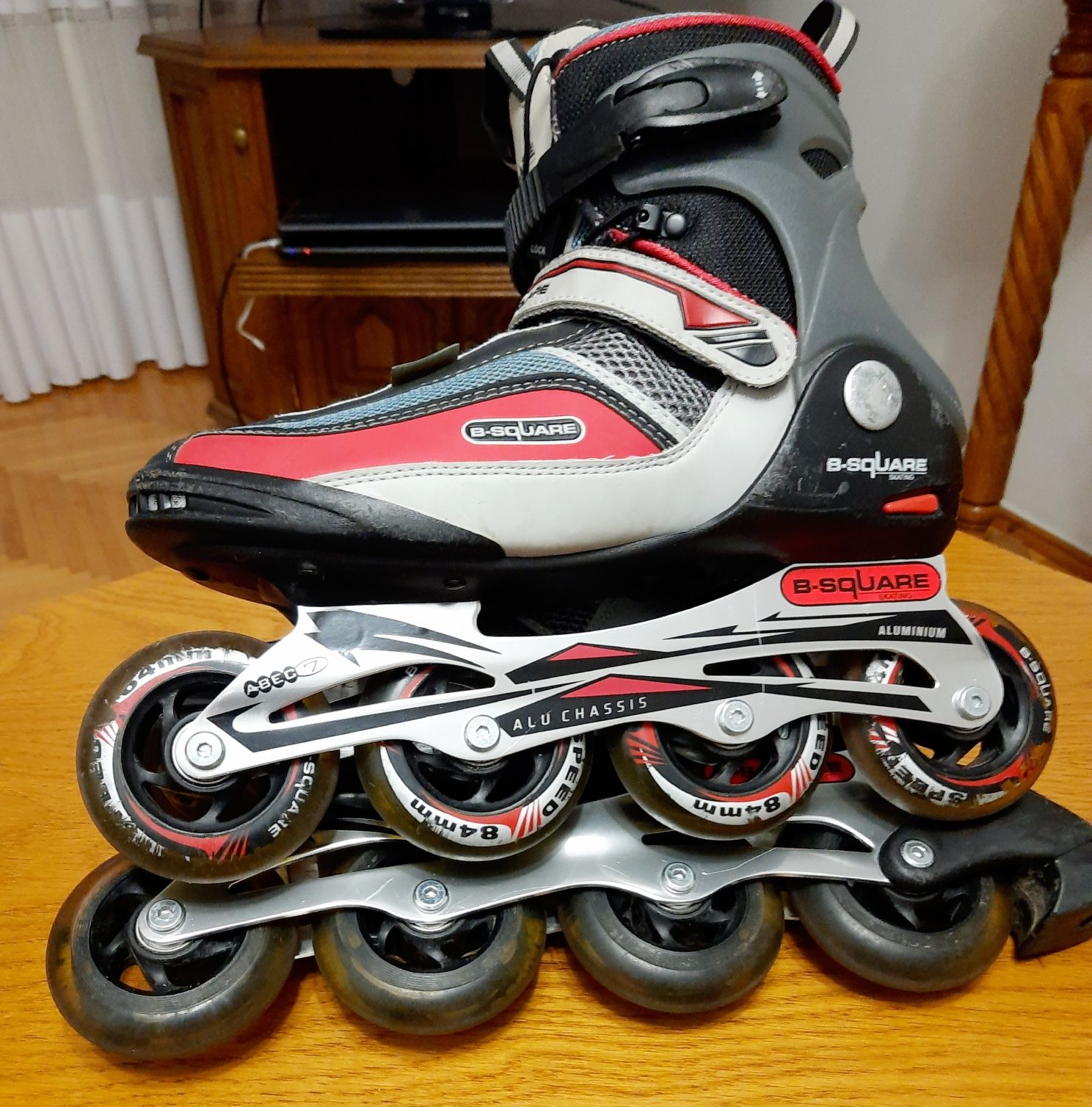 Роликові ковзани B-Square Skating ABEC-7 (розмір 42/27.5см) супер стан