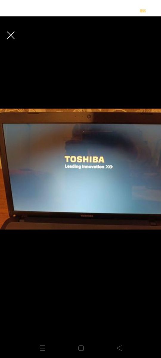 Laptop Toshiba 17,3 cala