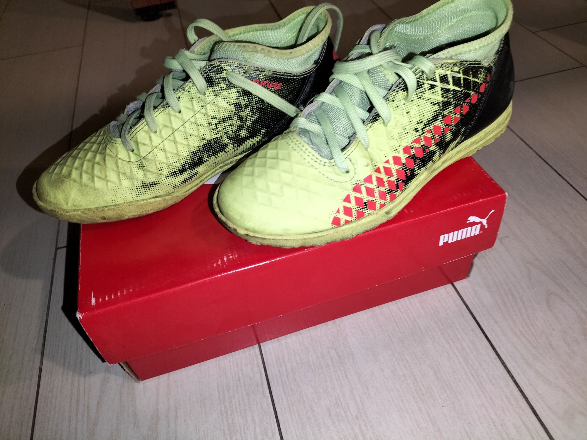 Buty halowe PUMA turfy