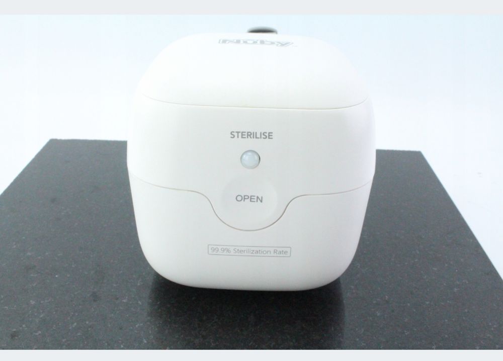 Nuby Mini Sterylizator UV do smoczków