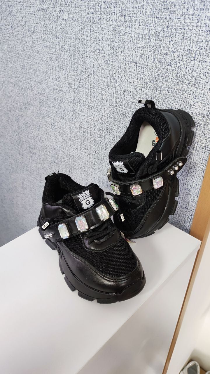 Стильні кросівки для дівчаток Jong Golf