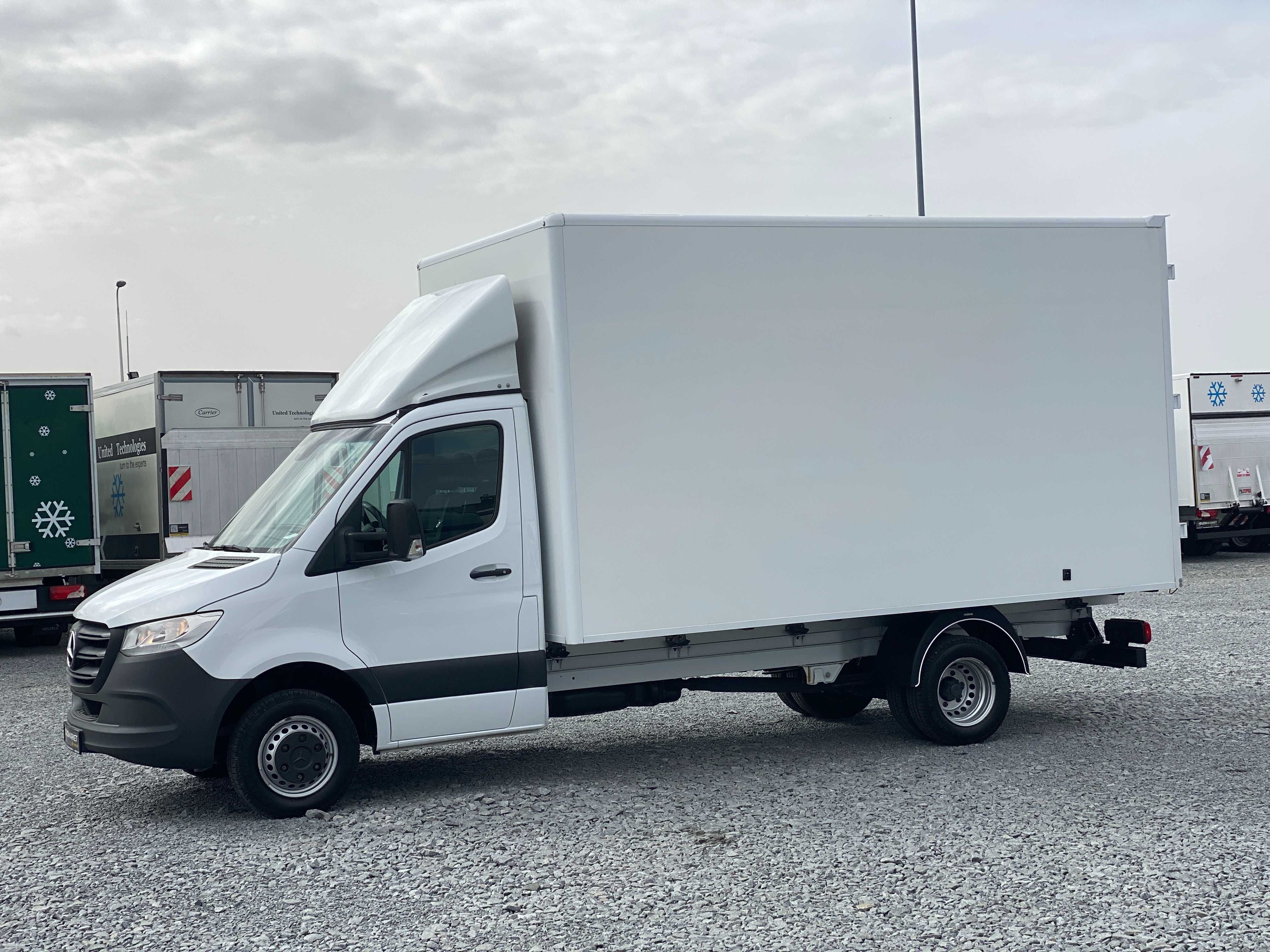 Mercedes Benz Sprinter 2020 (3л)