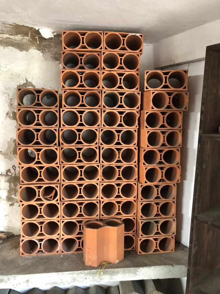Tijolos garrafeira usados