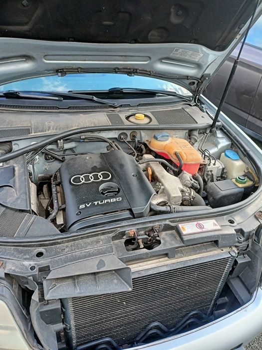 Audi A6 1.8 turbo sedan 180 tys km