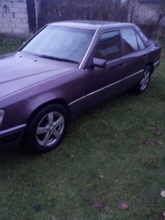 Mercedes W 124 e200 diesel 1992r