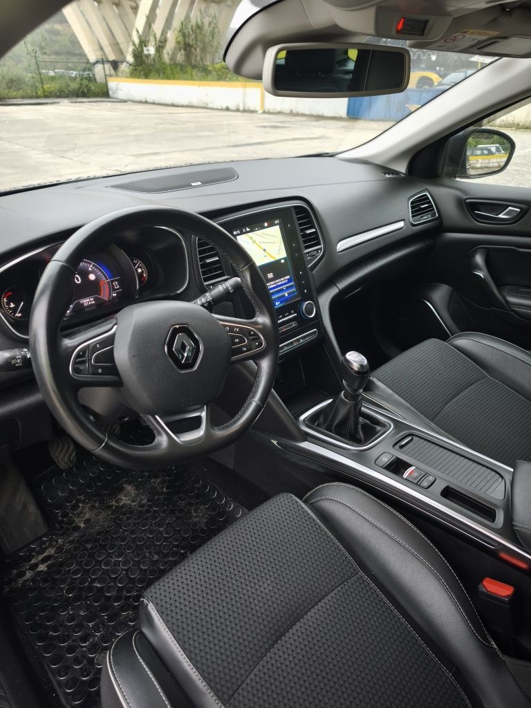 Renault Megane sport tourer IV