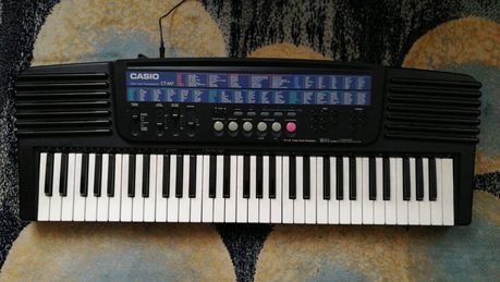 Keyboard Casio CT 647