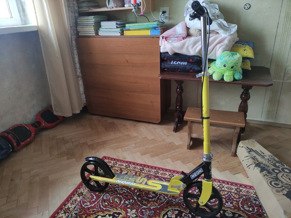 Самока ,,NEON,, 5+ двох колісний