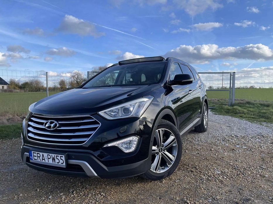 Hyundai Grand Santa Fe Hyundai Grand Santa Fe Platinum 2.2 CRDI 4x4 | 7-osobowy |Bezkolizyjny