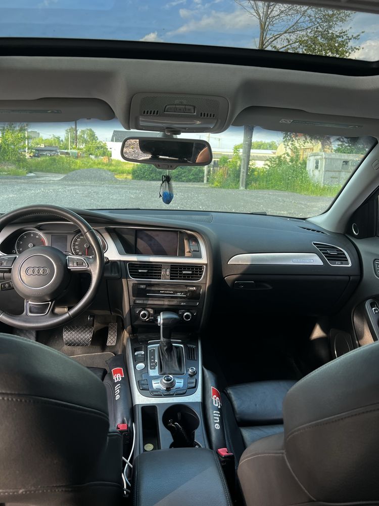 Audi a4 b8 2015.