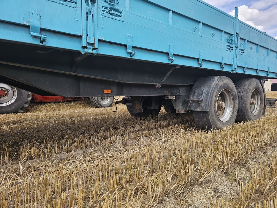 Przyczepa wywrotka 3 strony KUMLIN 3 osiowa 18t 1