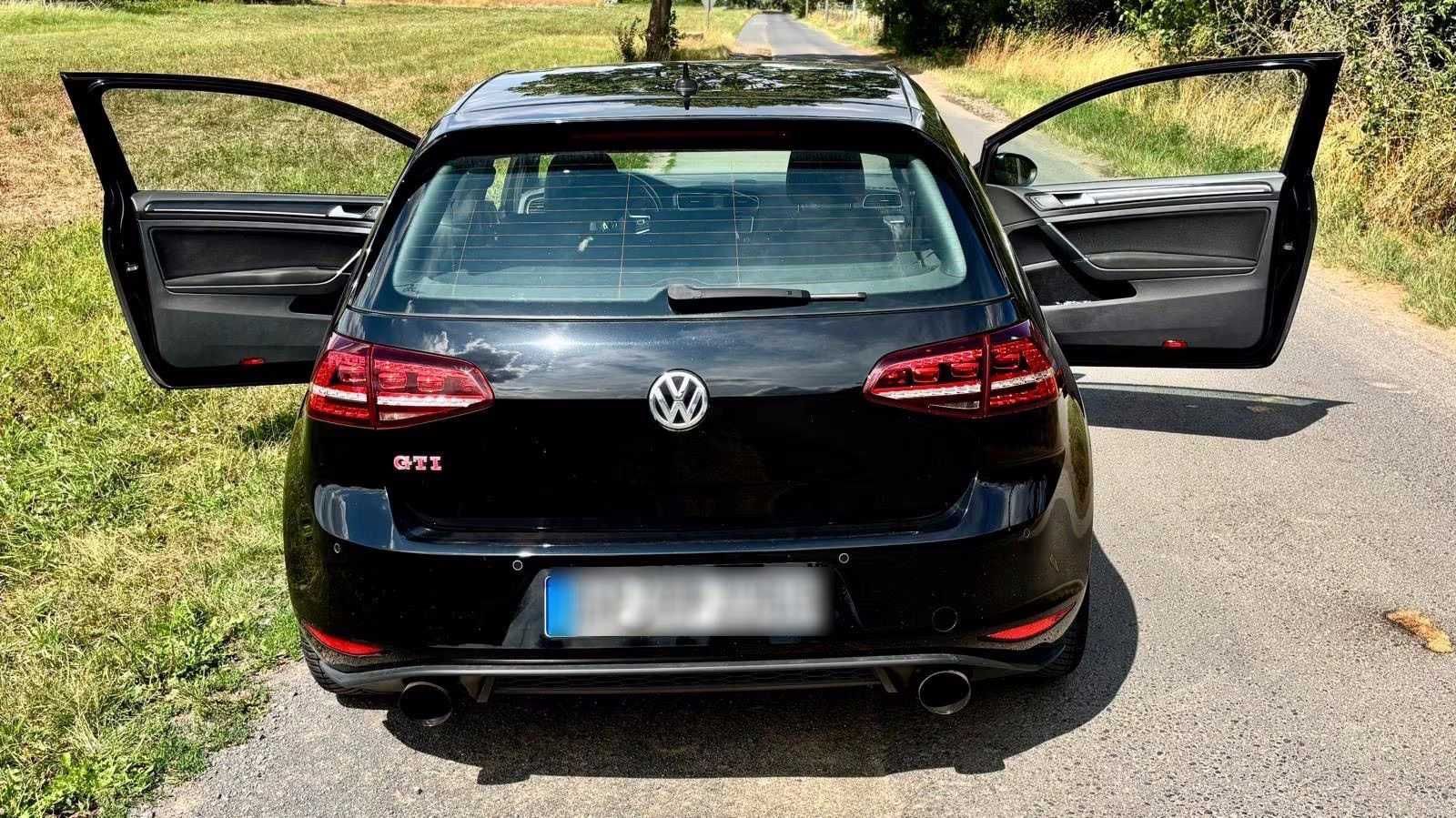 VW Golf 7 GTI performance