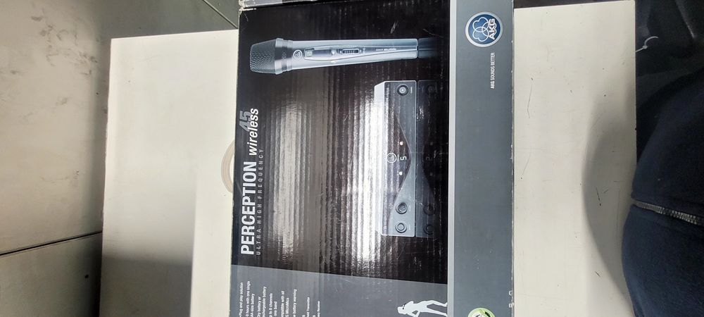 Mikrofon bezprzewodowy AKG WMS45 Vocal Set