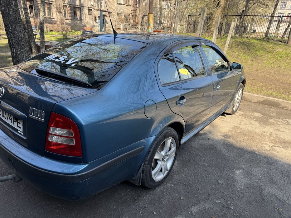 Продам Шкода Октавия тур