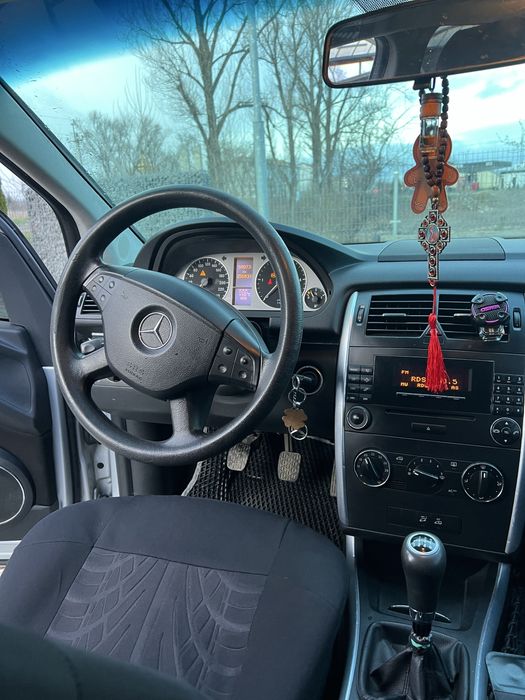 Мерседес В 180 у гарному стані!!!