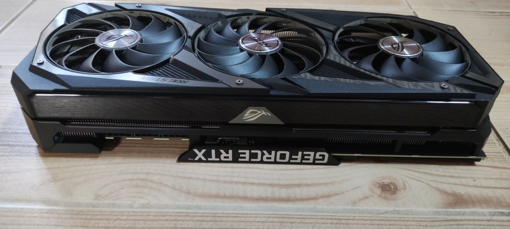 Відеокарта ASUS ROG-STRIX-RTX3070TI-O8G-Gaming