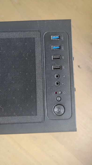 Plyta Glowna MSI B85M-G43, Processor i7 4770 3.4HZ 32Gb Ram Obudowa