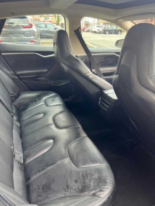 Tesla Model S 90D      2016