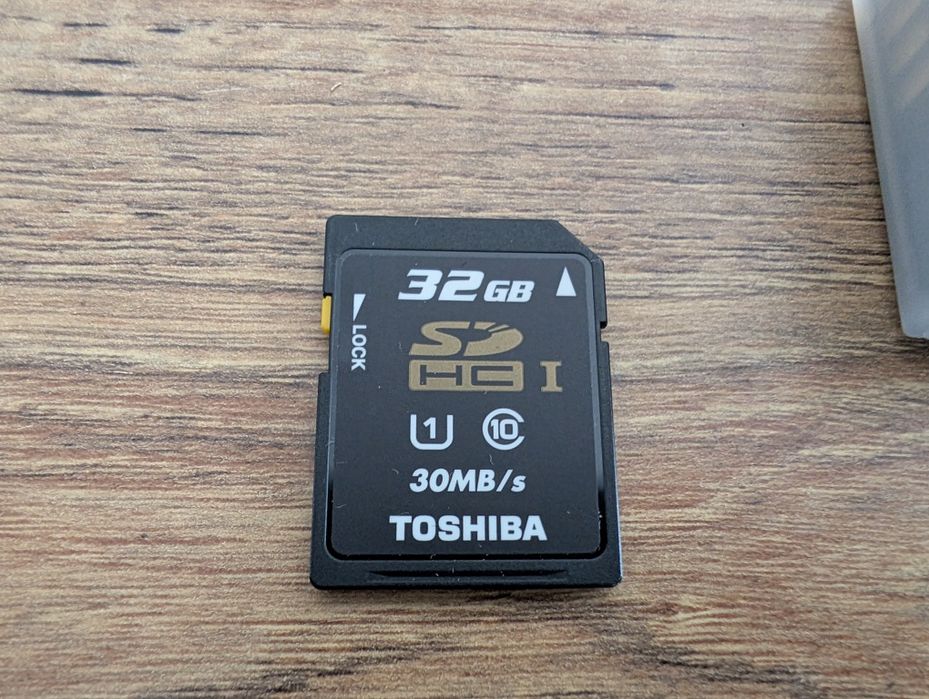 Canon EOS 1100D w bardzo dobrym stanie!