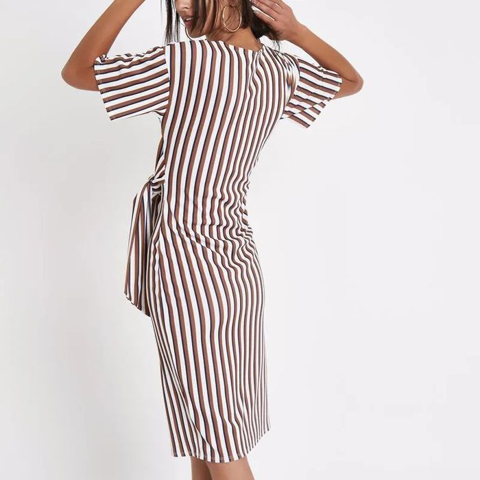 Трикотажне полосате плаття в рубчик river island