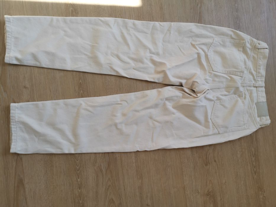 Calças de ganga brancas pull and bear novas