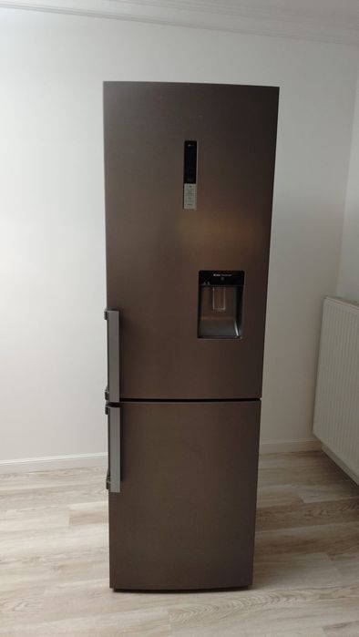 Lodówko- zamrażarka No Frost Samsung wolnostojąca